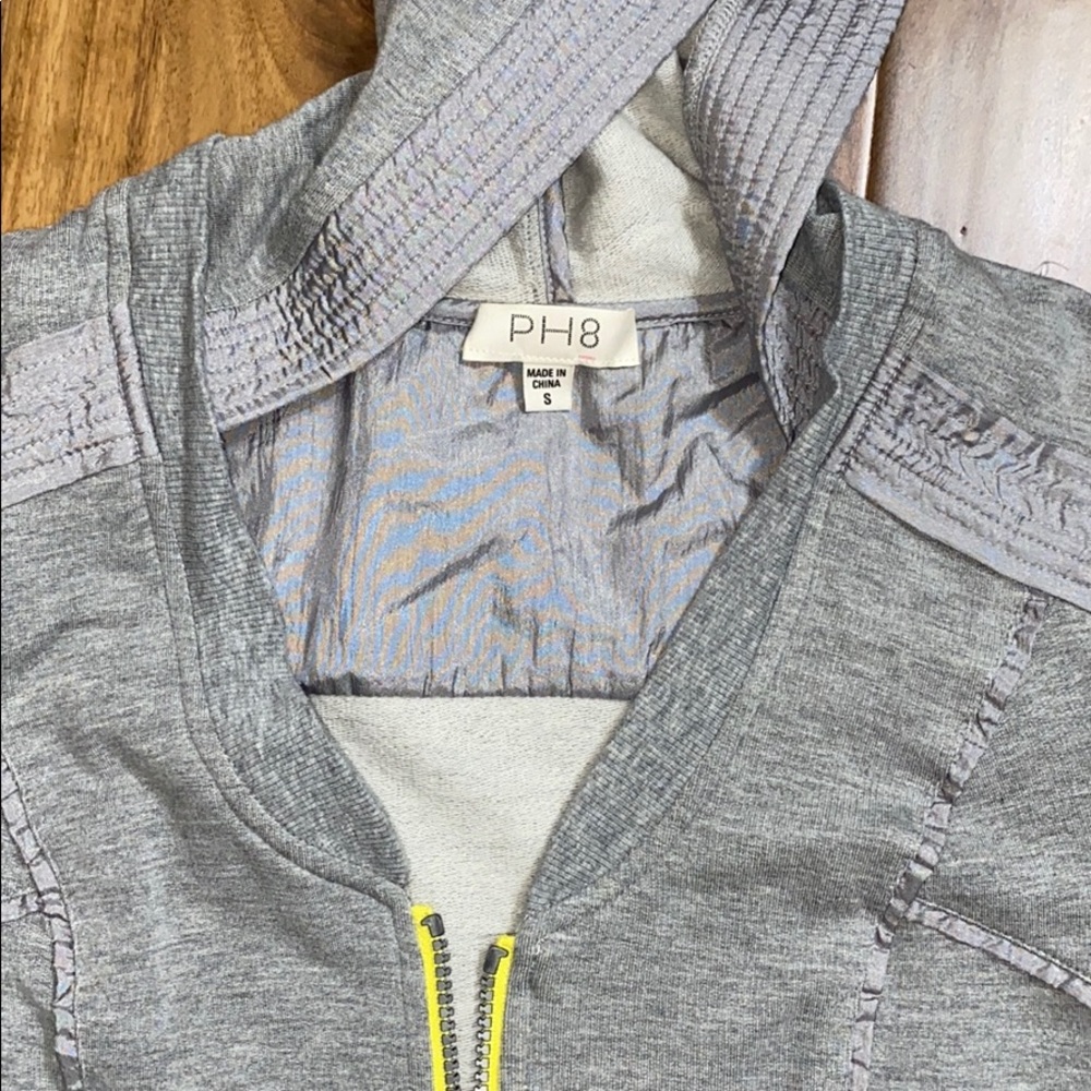 PH8 Grey Hooded Zipper Jacket sz S - Picture 5 of 6